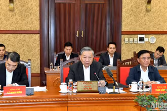 Tổng Bí thư Tô Lâm chủ trì Phiên họp thứ hai Ban Chỉ đạo Trung ương về phát triển khoa học, công nghệ, đổi mới sáng tạo và chuyển đổi số. (Ảnh: ĐĂNG KHOA)