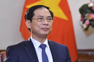 Bộ trưởng Ngoại giao Bùi Thanh Sơn.