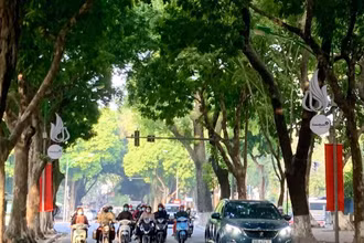 Khu vực Hà Nội ngày nắng, sáng sớm và đêm trời lạnh. (Ảnh minh họa)