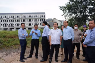 Đoàn đại biểu Quốc hội tỉnh Đồng Nai tiến hành khảo sát hiện trạng dự án Khu dân cư Bình Đa vào ngày 16/8.