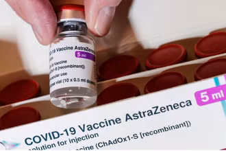 Vaccine AstraZeneca phòng Covid-19.