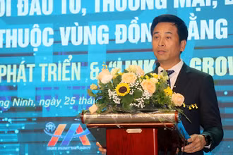 Ông Nguyễn Ánh Dương, Giám đốc Trung tâm Xúc tiến Đầu tư, Thương mại, Du lịch thành phố Hà Nội phát biểu khai mạc hội nghị.