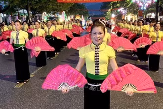 Tổng duyệt Chương trình Lễ vinh danh “Nghệ thuật Xòe Thái” và khai mạc Lễ hội Văn hóa-Du lịch Mường Lò