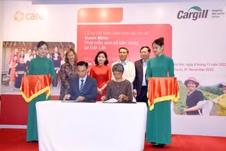 Ký kết Biên bản Ghi nhớ hợp tác thực hiện dự án “Vươn mình” giữa Cargill và CARE International.
