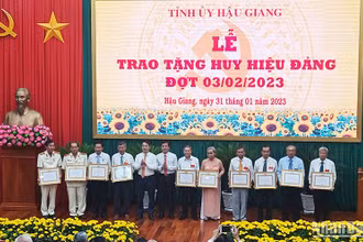 Quang cảnh buổi họp mặt.