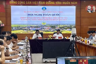 Hội nghị toàn quốc triển khai Chương trình Mục tiêu quốc gia xây dựng nông thôn mới.