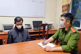 Đối tượng Thái Phi Hổ tại cơ quan công an.