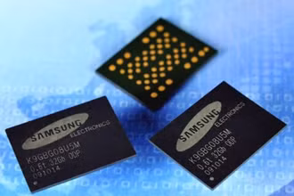 Samsung cắt giảm 'bất thường' sản lượng chip để vượt qua khó khăn