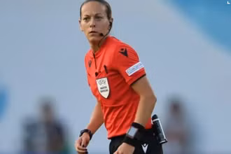 Trọng tài Ivana Martincic. (Ảnh: FIFA)