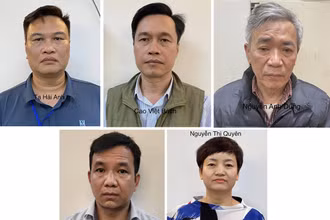 Các bị can.