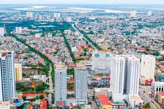 Thành phố Vinh hiện có 33 đơn vị hành chính cấp xã, gồm 24 phường và 9 xã. (Ảnh: SÁCH NGUYỄN)