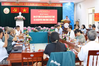 Quang cảnh buổi họp báo.