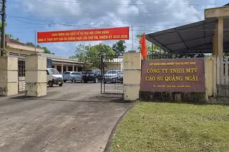 Trụ sở Công ty trách nhiệm hữu hạn một thành viên cao su Quảng Ngãi.