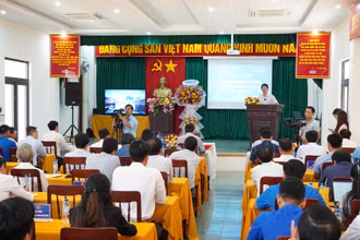 Quang cảnh cuộc tọa đàm.