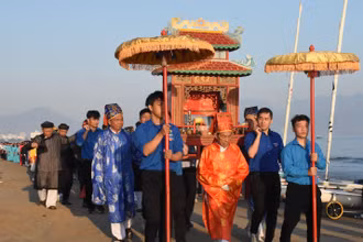 Lễ hội cầu Ngư truyền thống Đà Nẵng - Di sản văn hoá phi vật thể quốc gia. (Ảnh: ANH ĐÀO)