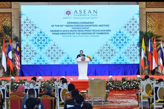 Thủ tướng Campuchia Samdech Techo Hun Sen đọc diễn văn khai mạc Hội nghị