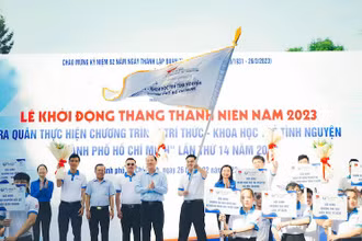 Tuổi trẻ Thành phố Hồ Chí Minh ra quân thực hiện các hoạt động an sinh xã hội trong Tháng Thanh niên 2023. (Ảnh: TĐ)