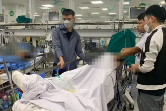 Bệnh nhân cấp cứu tại Bệnh viện Hữu nghị Việt Đức. 