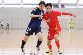 Các cô gái futsal Việt Nam không thể tạo bất ngờ trước đối thủ mạnh. (Ảnh: VFF)