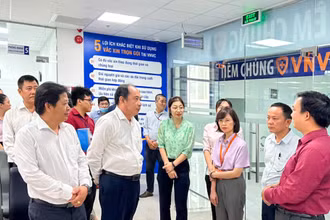 Phó Giáo sư, Tiến sĩ Tăng Chí Thượng tại buổi thăm và làm việc sáng 17/9 tại VNVC quận 8, TP Hồ Chí Minh.