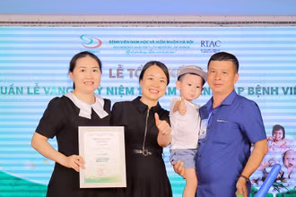Chuyện làm mẹ kiên cường của những người phụ nữ hiếm muộn