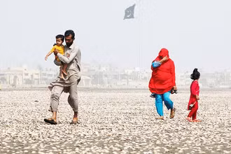 Nắng nóng kỷ lục đang diễn ra nhiều nơi tại Pakistan. (Ảnh: THE THIRD POLE)