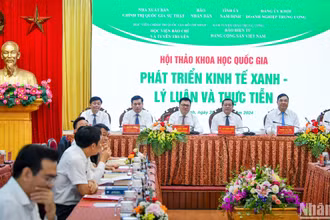 Hội thảo khoa học quốc gia với chủ đề “Phát triển kinh tế xanh - Lý luận và thực tiễn” được tổ chức tại tỉnh Nam Định sáng 26/6.