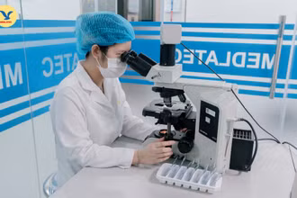 Xác định gene ung thư di truyền.