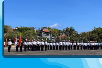 Viết tiếp lịch sử truyền thống gia đình nơi tiền tiêu Tổ quốc