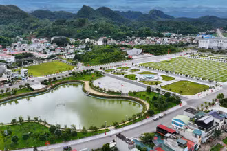 Sơn La đã ban hành quyết định phê duyệt danh mục thu hút đầu tư giai đoạn 2021-2025 gồm 367 dự án trên các lĩnh vực.