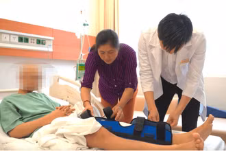 Bảo tồn đôi chân cho người bệnh mắc ung thư xương