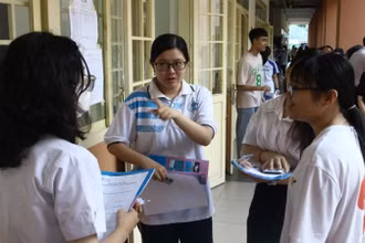 Thí sinh tham gia kỳ thi đánh giá năng lực đợt 2 năm 2023 do Đại học Quốc gia Thành phố Hồ Chí Minh tổ chức.