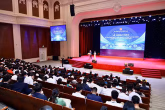 Quang cảnh lễ khai mạc thi chọn đội tuyển quốc gia Olympic quốc tế và khu vực năm 2025. (Ảnh: Bộ Giáo dục và Đào tạo)