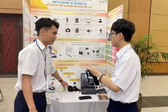 Học sinh tham dự cuộc thi năm học 2022-2023 (Ảnh: CAO TÂN)