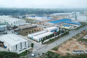 Xây dựng hạ tầng đồng bộ tại Khu công nghiệp Phú Hà (Phú Thọ). (Ảnh LÊ TIÊN)
