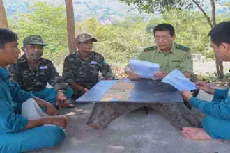 Cán bộ kiểm lâm được điều động, bổ sung về cơ sở triển khai kế hoạch phòng, chống cháy rừng tại các chốt.