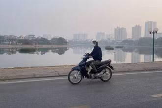 Bắc Bộ sáng sớm có sương mù. (Ảnh: ĐT)