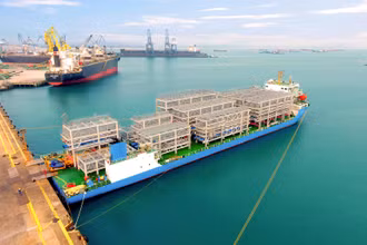 11 module đầu tiên của dự án Singapore Project Spring được xuất khẩu sang Đảo quốc Sư tử.