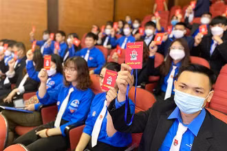 Các đại biểu tại Đại hội Đoàn Thanh niên Cộng sản Hồ Chí Minh cấp quận trên địa bàn Thủ đô.