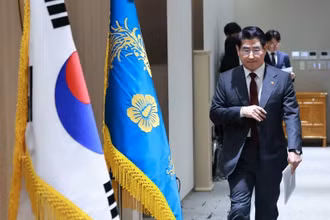 Ông Kim Yong-hyun, khi còn là Bộ trưởng Quốc phòng Hàn Quốc. (Nguồn: Yonhap/TTXVN)