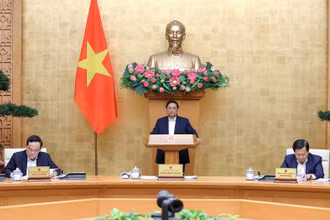 Thủ tướng Phạm Minh Chính chủ trì phiên họp. 