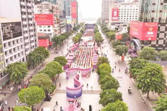 Nhiều hoạt động văn hóa lớn của thành phố được tổ chức tại đường Nguyễn Huệ. (Ảnh CTV)