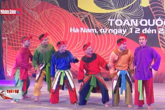 Sân khấu chèo và trăn trở giữ nghề