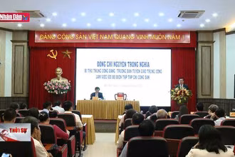 Tiếp tục phát huy vai trò, sứ mệnh của Tạp chí Cộng sản