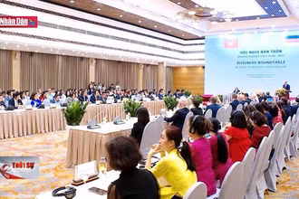 Thủ tướng Việt Nam và Đức mời doanh nghiệp hai nước hợp tác, đầu tư