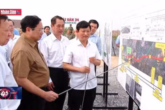 Thủ tướng kiểm tra các công trình trọng điểm Bình Dương
