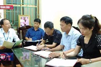 Đổi mới phương thức lãnh đạo của Đảng thông qua công tác cán bộ
