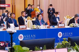 Thủ tướng dự Hội nghị cấp cao ASEAN+3
