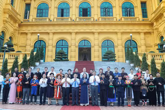 Phó Chủ tịch nước Võ Thị Ánh Xuân gặp mặt Đoàn đại biểu dân tộc thiểu số tiêu biểu tỉnh Hà Giang.