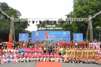 Chương trình giao lưu các Câu lạc bộ Dân vũ phụ nữ Hà Nội năm 2023.
